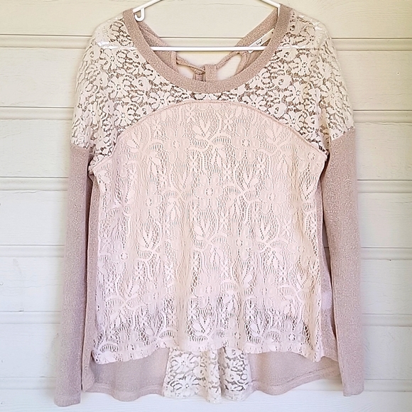 Hagel Knitted lace blouse size S Flared to the bottom - Picture 1 of 12